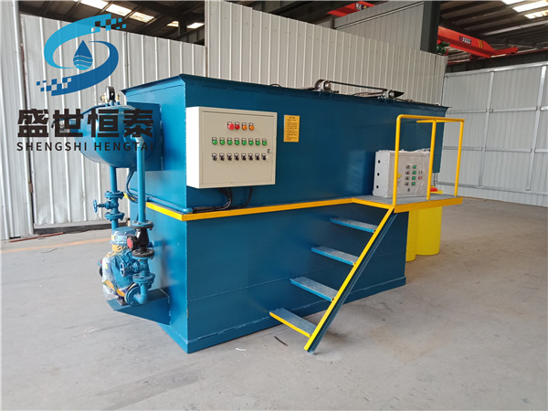 Efficient dissolved air flotation machine
