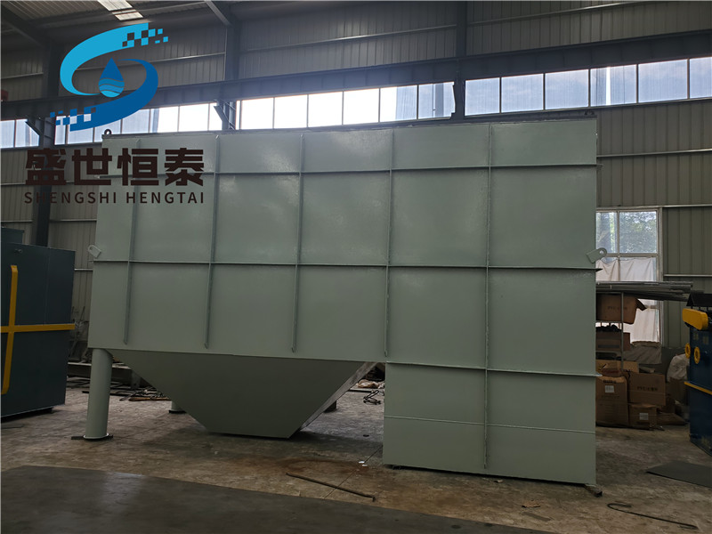 Inclined tube sedimentation equipment